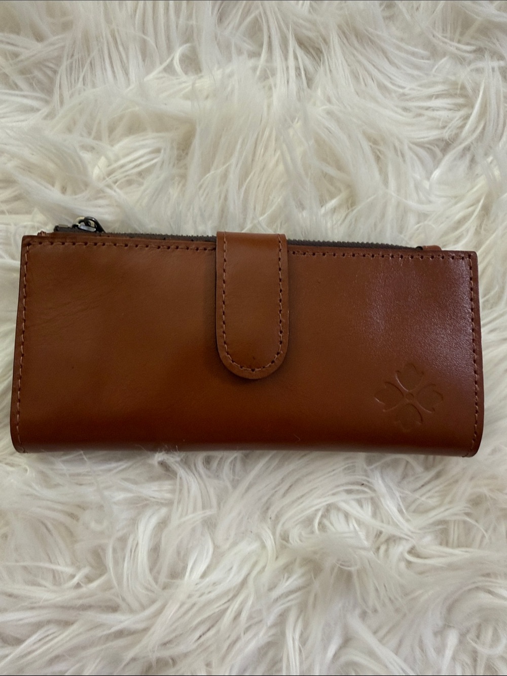 NWT, Patricia Nash Classic Brown Leather Wallet